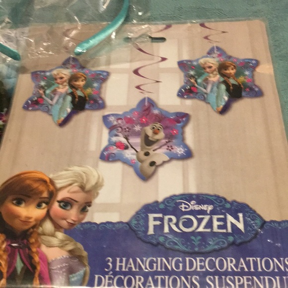 Disney Frozen Princess 3 piece Birthday Pack NEW - Picture 2 of 8